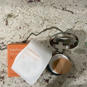 Sulwhasoo Perfecting Cushion 23N1 Sand